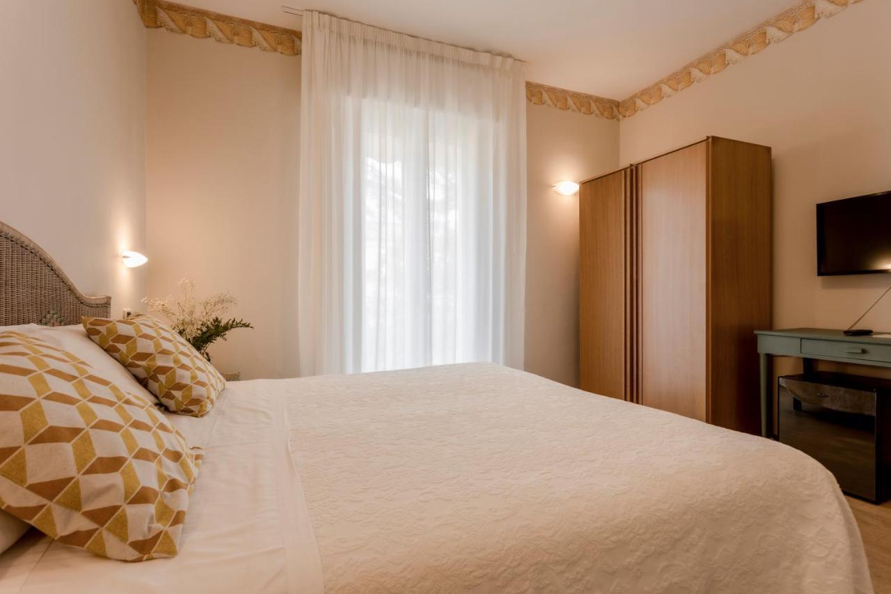 Villa Arizona Milano Marittima Extérieur photo