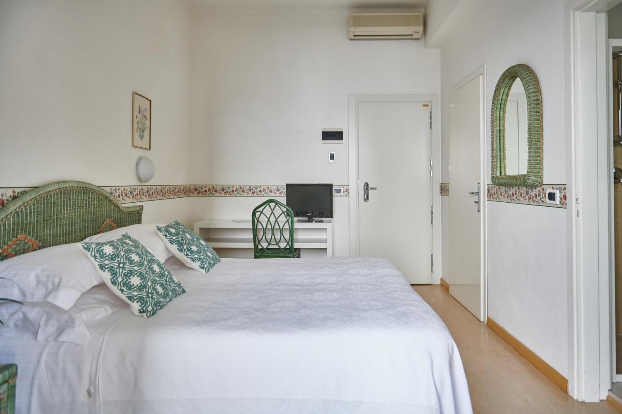 Villa Arizona Milano Marittima Extérieur photo