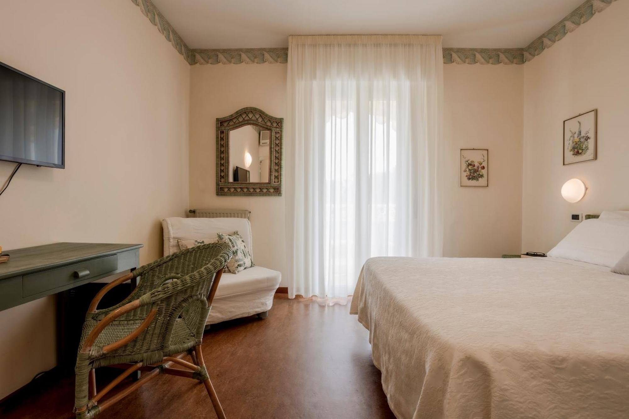 Villa Arizona Milano Marittima Extérieur photo